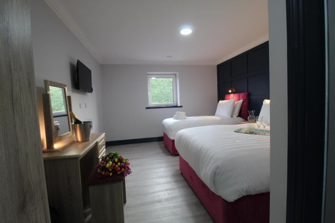 The Dutch Tulip Hostel Mallow Exterior foto